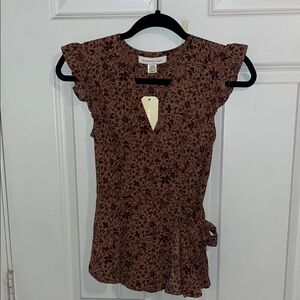 Brown Floral Top with Ruffle Sleeves